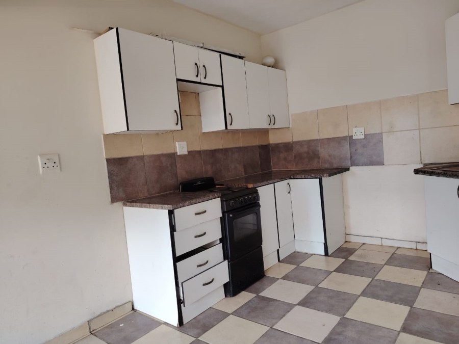 3 Bedroom Property for Sale in Rustenburg Central North West